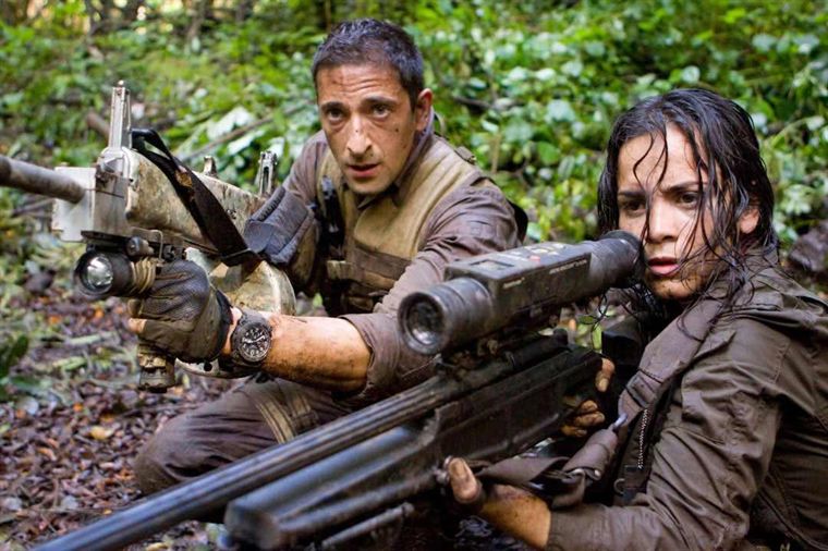 Predators - Adrien Brody et Alice Braga