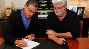 Bob Iger et Geroge Lucas – signature du rachat LucasFilms par Disney en 2012