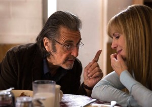 Al Pacino et Holly Hunter dans Manglehorn