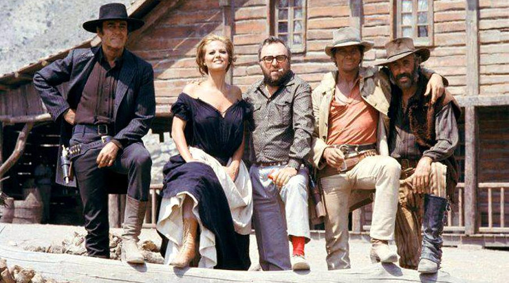 Il etait une fois dans l Ouest - Henry Fonda, Claudia Cardinale, Sergio Leone Charles Bronson et Jason Robards - Copyright Paramount