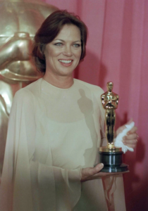 Louise Fletcher aux Oscars 1976