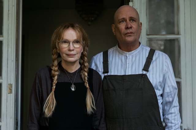 Mia Farrow et Terry Kinney - The Watcher Mia Farrow et Terry Kinney - The Watcher