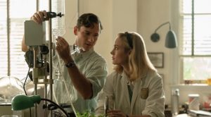 Brie Larson - Lessons in Chemistry - Credit Apple TV