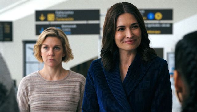 Rhea Seehorn et Karolina Wydra - Pluribus Rhea Seehorn et Karolina Wydra - Pluribus