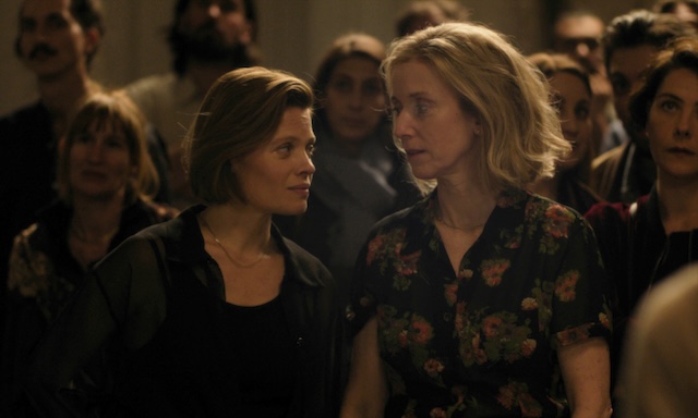 Lea Drucker et Melanie Thierry dans La vie dune femme de Charline Bourgeois-Tacquet - Credit photos Les Films Pelleas Lea Drucker et Melanie Thierry dans La vie dune femme de Charline Bourgeois-Tacquet - Credit photos Les Films Pelleas